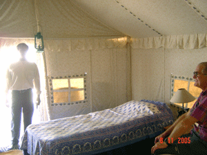 Living in a tent in Pashkar, India